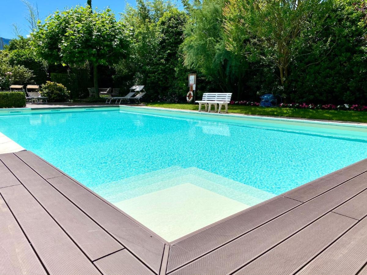 Iris 2 Lago Di Como Dongo Exterior photo