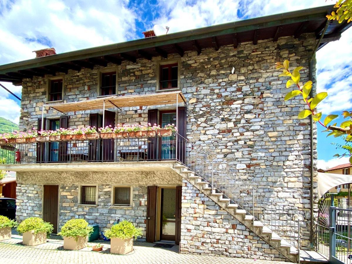 Iris 2 Lago Di Como Dongo Exterior photo