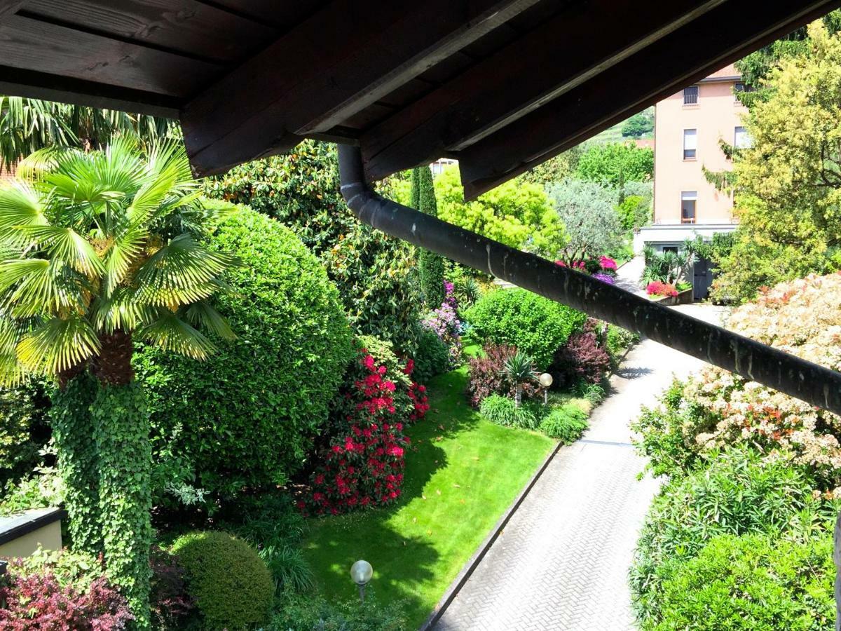 Iris 2 Lago Di Como Dongo Exterior photo